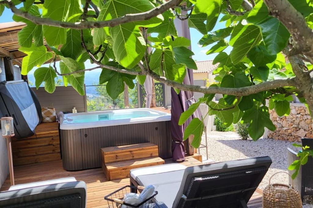 L'Antre Deux Pierres, Romantisme, Jacuzzi Exterieur, Plateau Dinatoire Bouyon Экстерьер фото